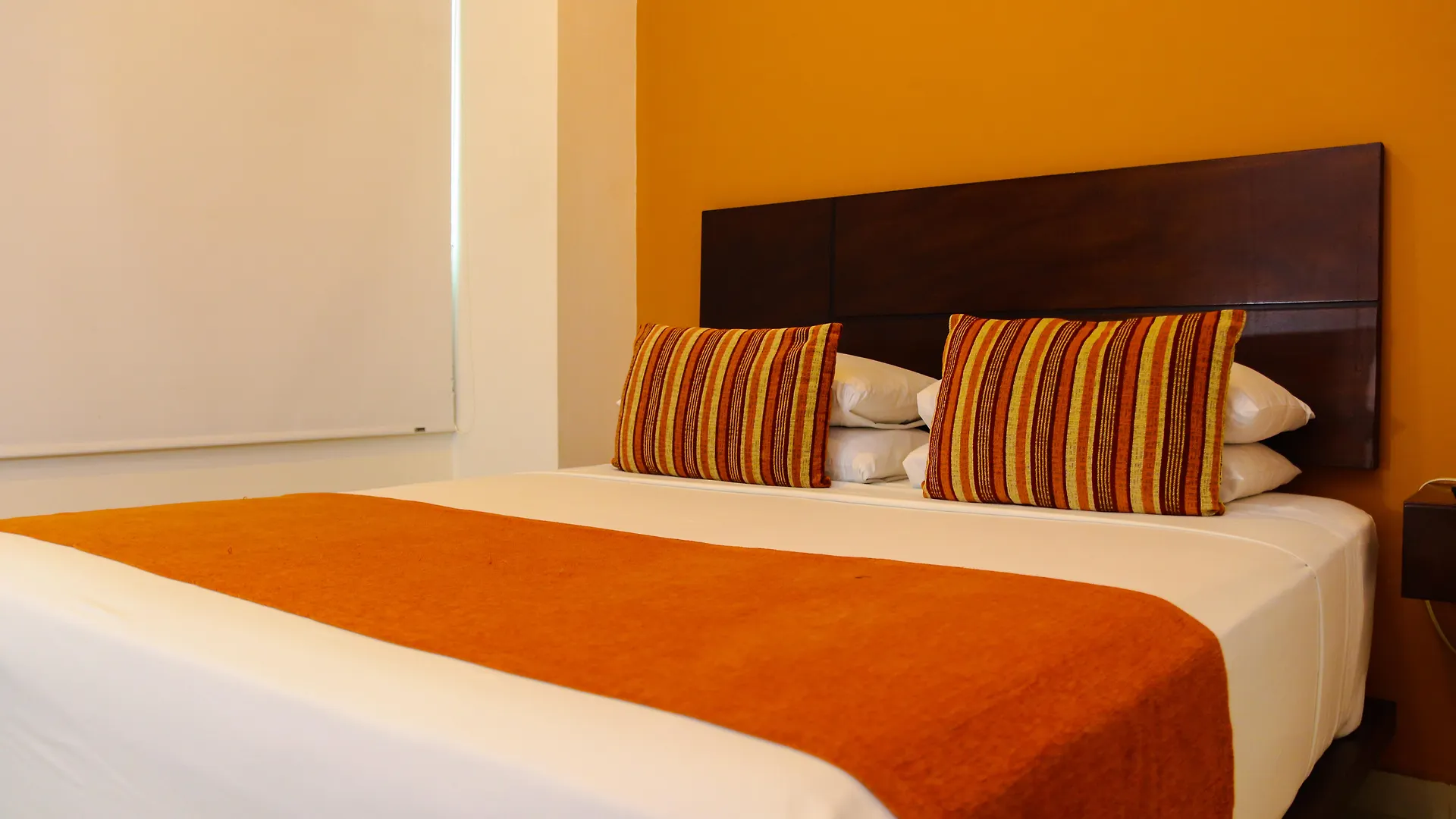 Hotel Buenos Aires Картахена