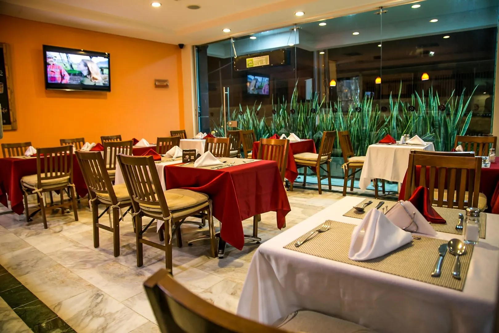 Hotel Buenos Aires Картахена