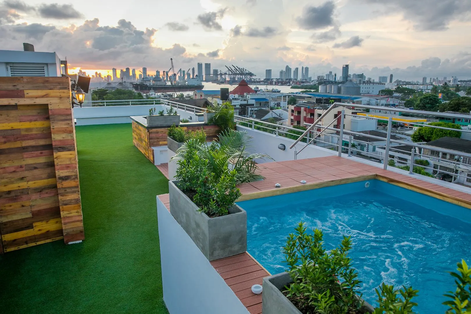 Hotel Buenos Aires Картахена