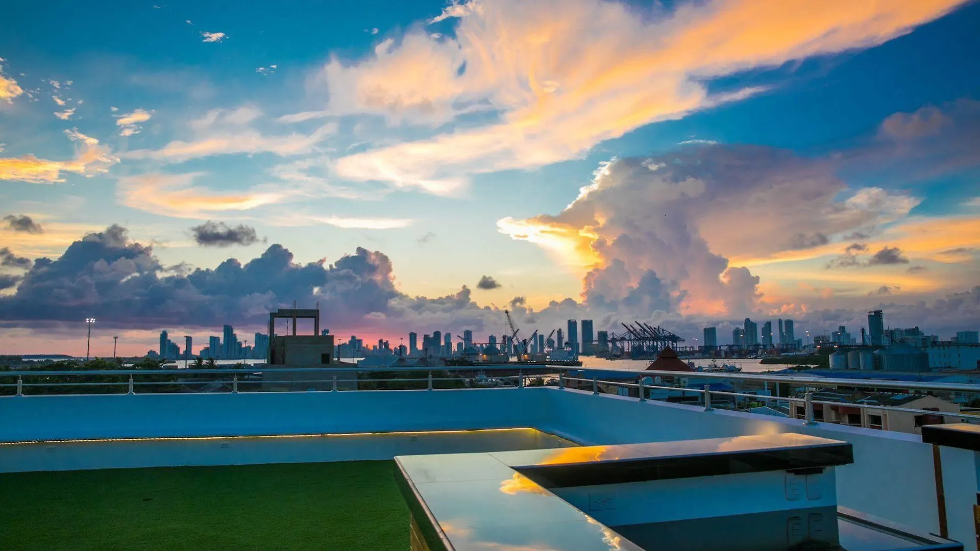 Hotel Buenos Aires Картахена 3*,